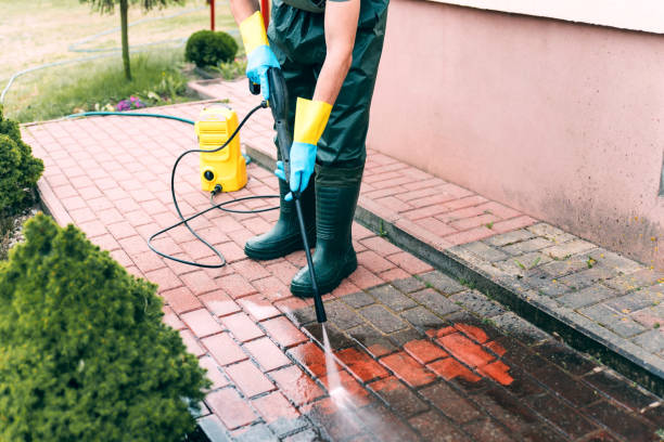 Best Commercial Pressure Washing in West Deland, FL